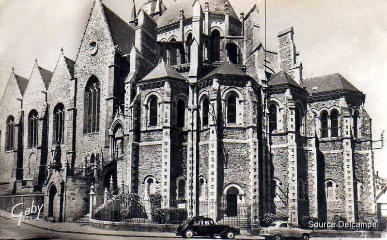 53 Mayenne Basilique Notre Dame.jpg